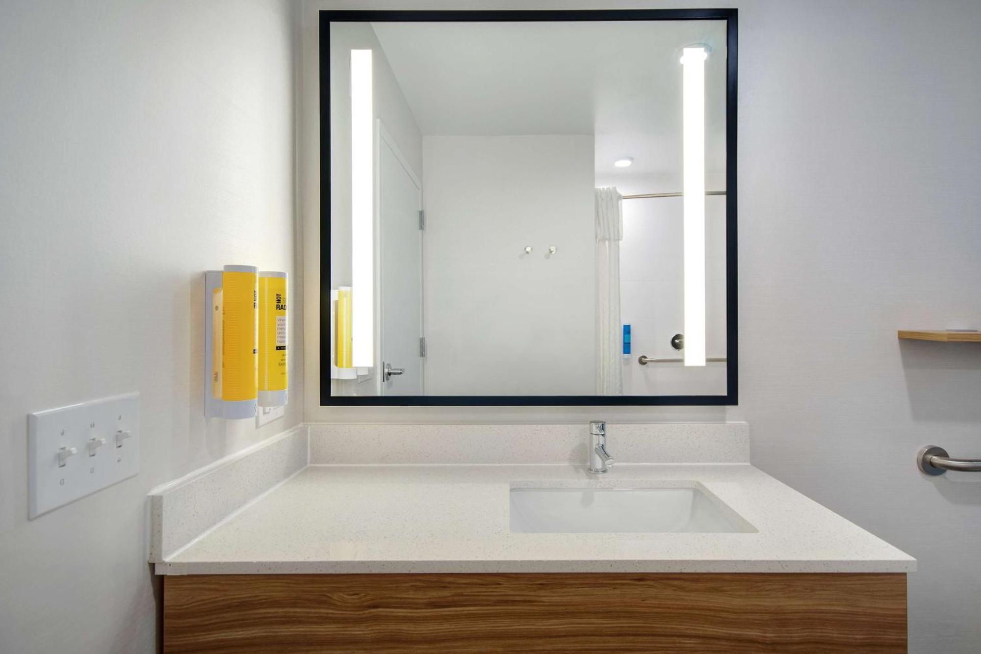 Tru By Hilton Wake Forest Raleigh North Exteriör bild